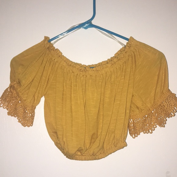 mustard yellow crop top. - Picture 1 of 1